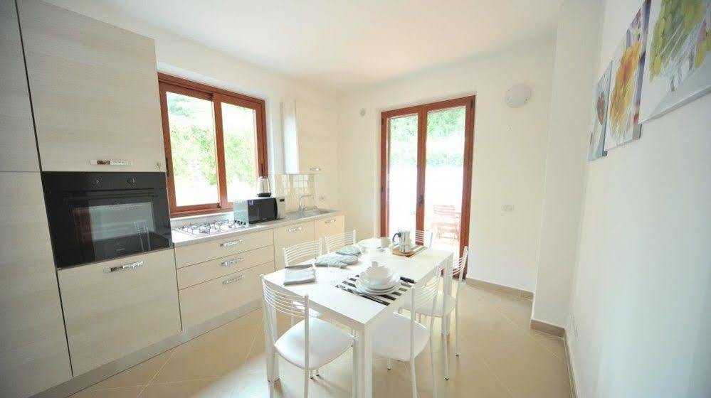 Rodia Holidays Messina Esterno foto