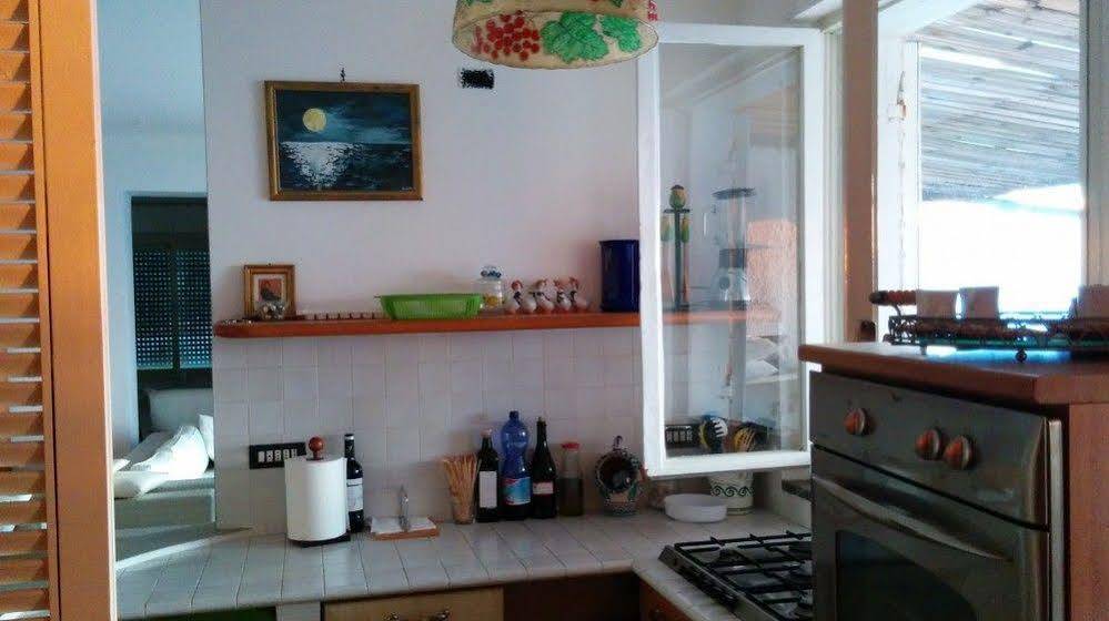 Rodia Holidays Messina Esterno foto