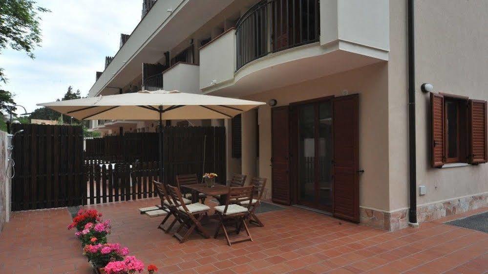 Rodia Holidays Messina Esterno foto