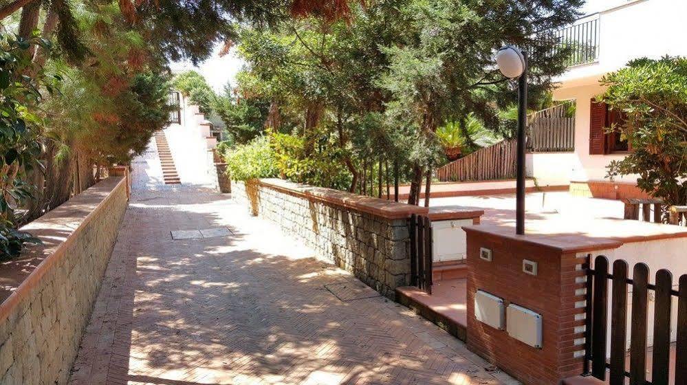 Rodia Holidays Messina Esterno foto