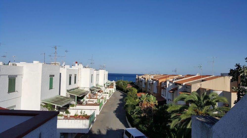 Rodia Holidays Messina Esterno foto