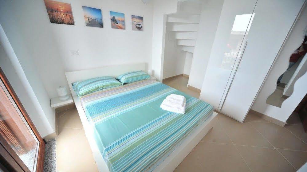 Rodia Holidays Messina Esterno foto