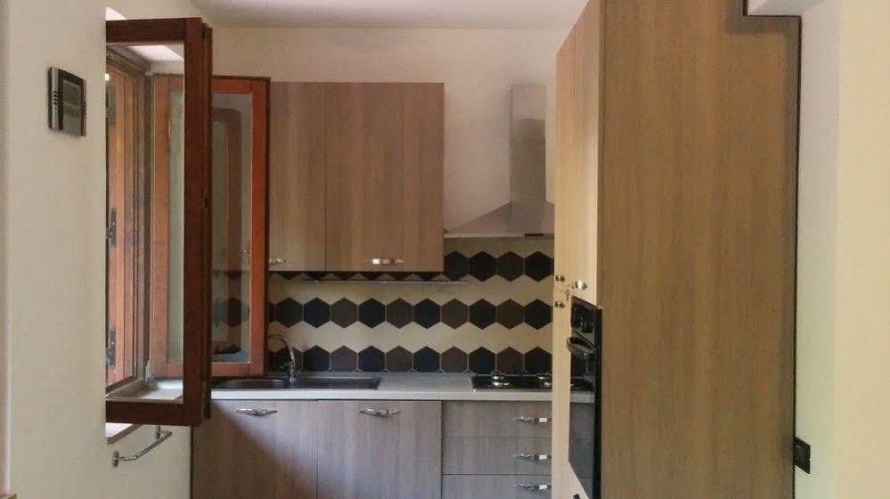 Rodia Holidays Messina Esterno foto