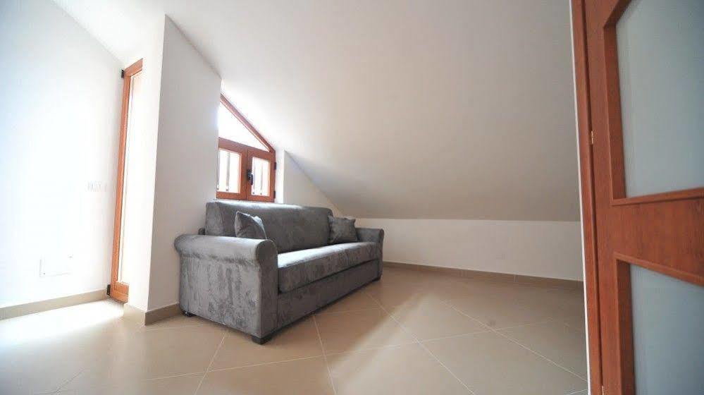 Rodia Holidays Messina Esterno foto